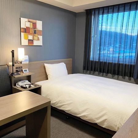 Hotel Route-Inn Yamagata Minami -Daigaku Byoin Mae- מראה חיצוני תמונה